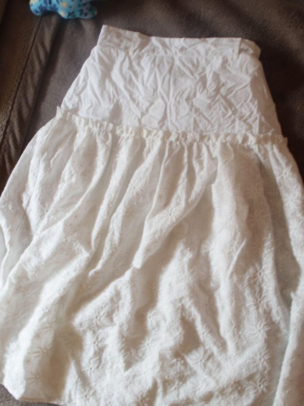 white floral maxi skirt- double layers